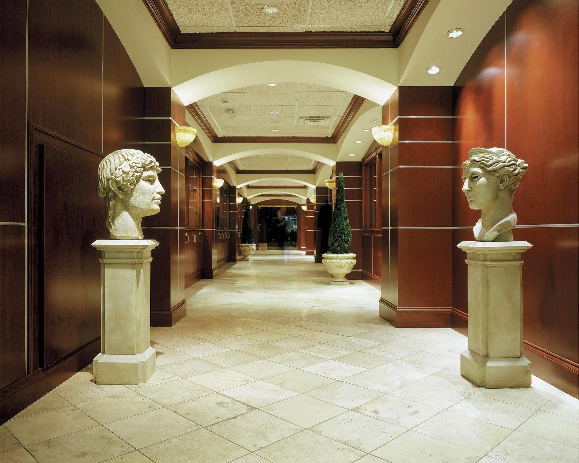 Hyatt Centric Downtown Hotel 4*